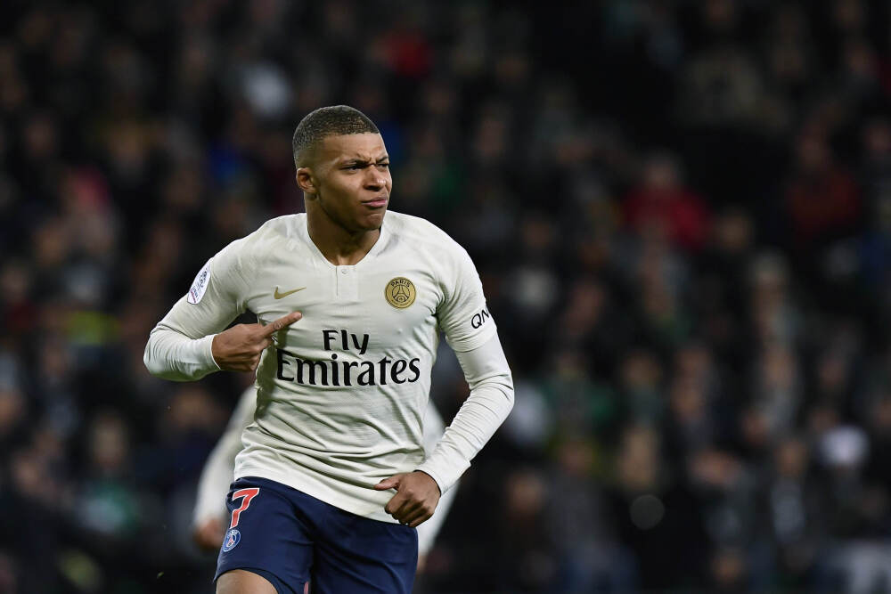 属虎人2026春节避忌: 少去这4个地方, 日子顺遂更兴旺